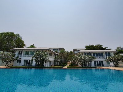 Beautiful Beachfront pool Villa
Takiab Beach Hua Hin