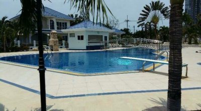 New built 200 sqm pool villa near bluport Hua Hin