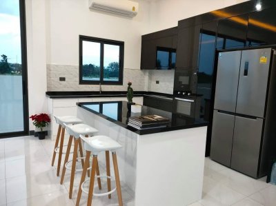 LUXURY POOL VILLAS NEAR BY KHAO KALOK BEACH PRANBURI/HUAHIN