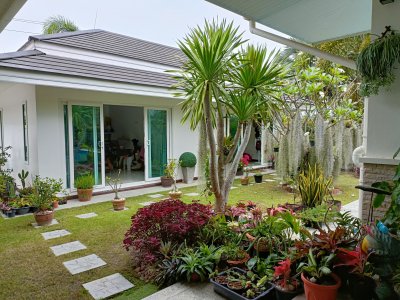 Luxury 5 Bed Pool Villa Near Palm Hills Golf Course Villa Property Hua Hin