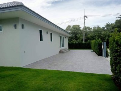 H😲t
Sale🔥Brand New Luxury Pool Villa 9,900,000 Baht south Hua Hin