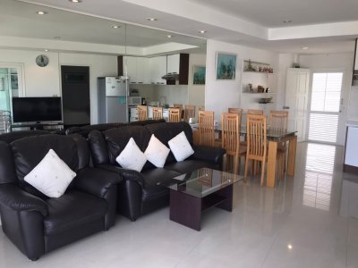Jamjuree condominium Takiab Beach Hua Hin