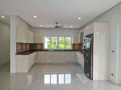 H😲t
Sale🔥Brand New Luxury Pool Villa 9,900,000 Baht south Hua Hin