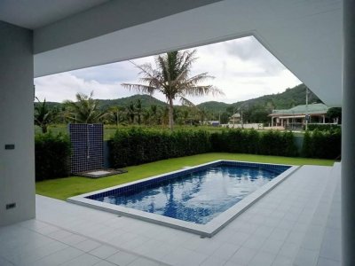 H😲t
Sale🔥Brand New Luxury Pool Villa 9,900,000 Baht south Hua Hin