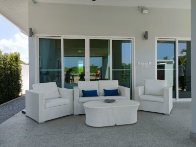 Smart Hamlet Hua Hin Luxury brand new pool villa Hin Lek Fai