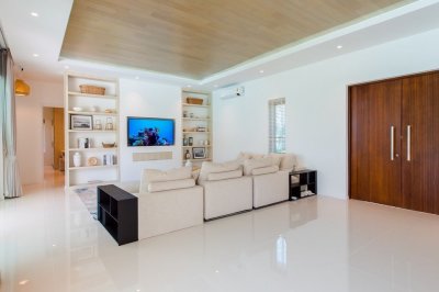 Luxury 5 bedroom Pool villa for sale in Palm Hill Golf Course, Hua Hin