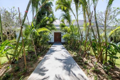 Luxury 5 bedroom Pool villa for sale in Palm Hill Golf Course, Hua Hin