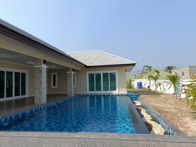 Luxury brand new pool villa Hin soi 126 Hua Hin