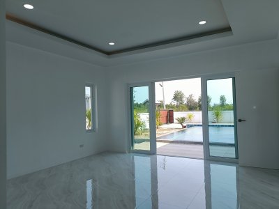 Luxury brand new pool villa Hin soi 126 Hua Hin