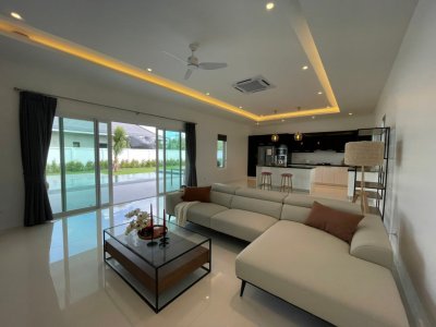 Luxury brand new pool villa soi 112 Hua Hin