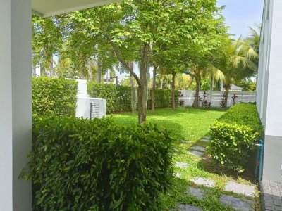 Chaum Haus Luxury brand new pool villa near beach in Cha-Am