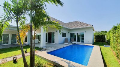 Luxury brand new pool villa Hin Lek Fai Hua Hin