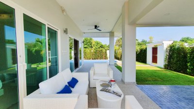 Smart Hamlet Hua Hin Luxury brand new pool villa Hin Lek Fai