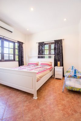 Orchid Paradise Homes OPV15 pool villa near city Hua Hin