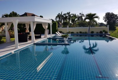 Luxury big pool villa in Palm Hills golf resort Hua Hin
