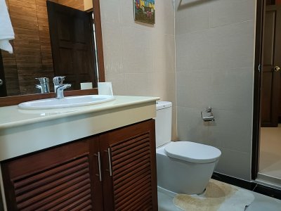 Luxury big pool villa in Palm Hills golf resort Hua Hin