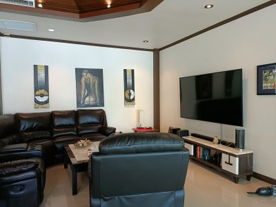 Luxury big pool villa in Palm Hills golf resort Hua Hin