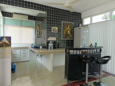 Luxury big pool villa in Palm Hills golf resort Hua Hin