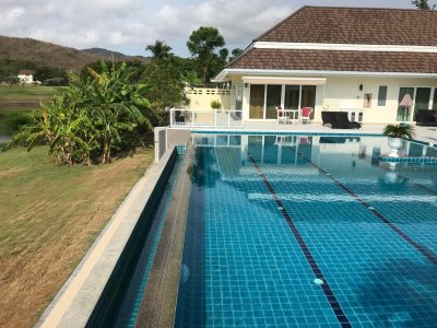 Luxury big pool villa in Palm Hills golf resort Hua Hin