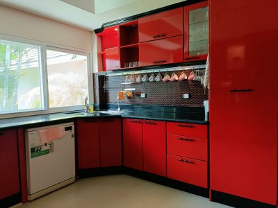 Luxury big pool villa in Palm Hills golf resort Hua Hin