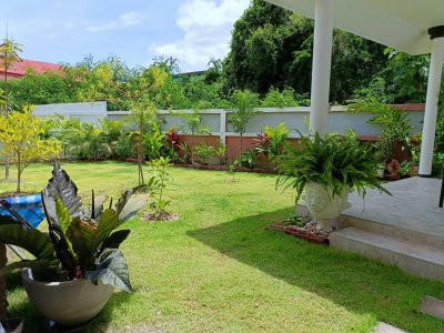Beautiful pool villa in Takiab near beach Hua Hin