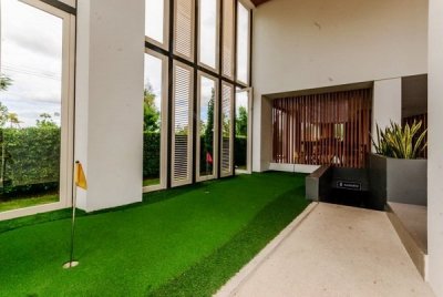 Beautiful Modern Style 2 Bed Condo near the Beach Hua Hin