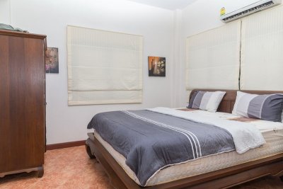 Orchid Paradise Homes OPV05 pool villa near city Hua Hin