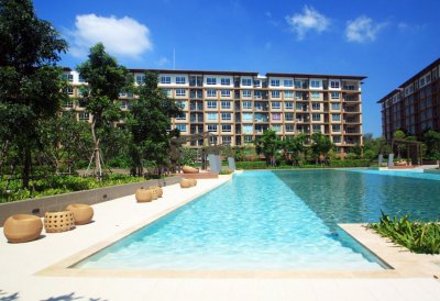 Cha-am, Baan Thew Lom beach