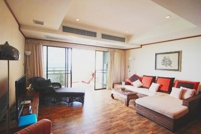Beautiful private apartment 2 bedroom beachfront between Hua Hin, Cha-Am