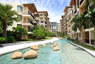 Hua Hin Baan Sanuk on the shores of Khao Takiab