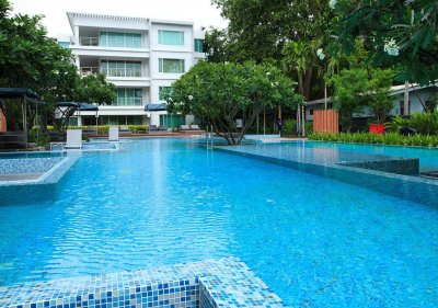 Hua Hin Baan Sandao downtown at the beach