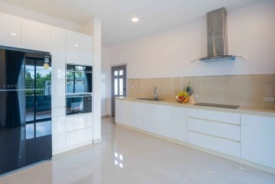 Brand new luxury pool villa in Hin Lek Fai soi 70 Hua Hin