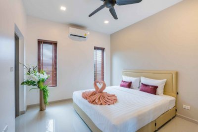 Brand new luxury pool villa in Hin Lek Fai soi 70 Hua Hin
