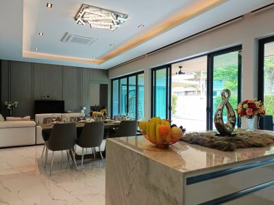 🔥H😊t Deal🔥🔥Brand New Luxury Pool Villa
north Hua Hin15,400,000 Baht 🔥@ Hua Hin ,Thailand 🇹🇭