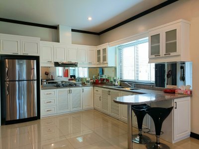 🔥H😊t Deal 🔥 🔥 Beautiful
Pool Villa
12,900,000 Baht 🔥(Ready to Move in) @ Cha am,Thailand 🇹🇭