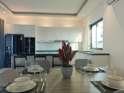 🔥H😊t Deal🔥🔥Brand New Luxury Pool Villa in Black Mountain
8,500,000 Baht 🔥@ Hua Hin ,Thailand 🇹🇭 (Ready to move in )