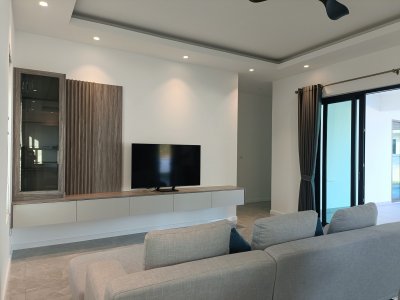 🔥H😊t Deal🔥🔥Brand New Luxury Pool Villa in Black Mountain
8,500,000 Baht 🔥@ Hua Hin ,Thailand 🇹🇭 (Ready to move in )