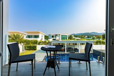 🔥H😊t
Deal🔥🔥 Beautiful Luxury Pool Villa north Hua Hin
16,000,000 Baht 🔥@,Thailand 🇹🇭 (Ready to move in )