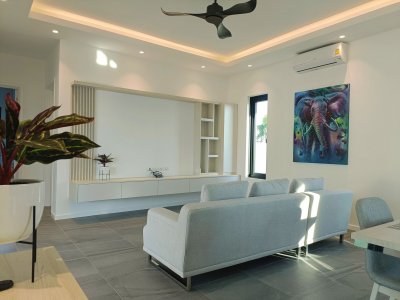 🔥H😊t Deal🔥🔥Brand New Luxury Pool Villa in Black Mountain
10,500,000 Baht 🔥@ Hua Hin ,Thailand 🇹🇭
(Ready to move in )