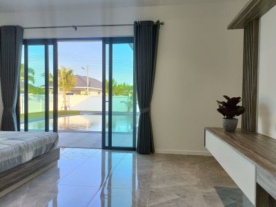🔥H😊t Deal🔥🔥Brand New Luxury Pool Villa in Black Mountain
8,500,000 Baht 🔥@ Hua Hin ,Thailand 🇹🇭 (Ready to move in )