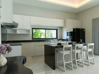 H😊t
Deal🔥🔥Brand New Luxury Pool Villa
11,900,000 Baht Hin Lek Fai @ Hua Hin , 🇹🇭