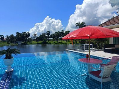 Luxury big pool villa in Palm Hills golf resort Hua Hin