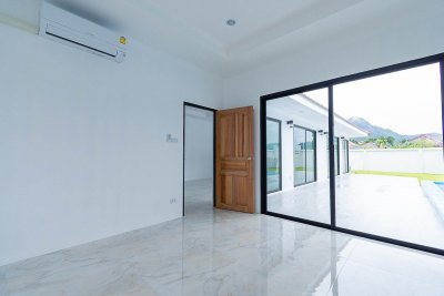 Brand new Pool villa Good price Khao Tao Hua Hin