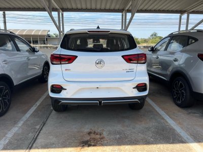 MG SUV VS HEV HYBRID 2023 Automatic Leather