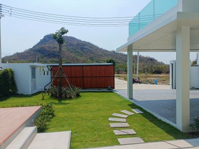 🔥 H😊t
Deal 🔥🔥Brand New Luxury Pool Villa @ Hua Hin , 🇹🇭 (Ready to Move in)