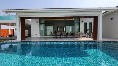 🔥 H😊t
Deal 🔥🔥Brand New Luxury Pool Villa @ Hua Hin , 🇹🇭 (Ready to Move in)