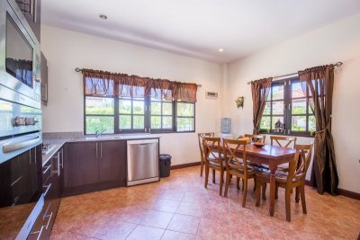 Orchid Paradise Homes OPV15 pool villa near city Hua Hin