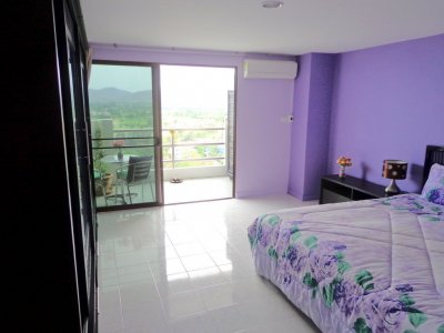 Hua Hin Condo Blue wave Takiab beach