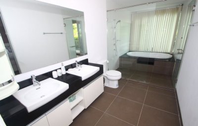 Hua Hin Baan Sanpluem City at the beach