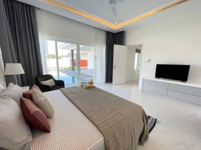 Luxury brand new 3 Bedroom Pool Villas soi 112 Hua Hin